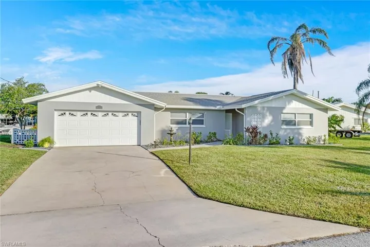 4312 S Bay Cir, North Fort Myers, Florida 33903