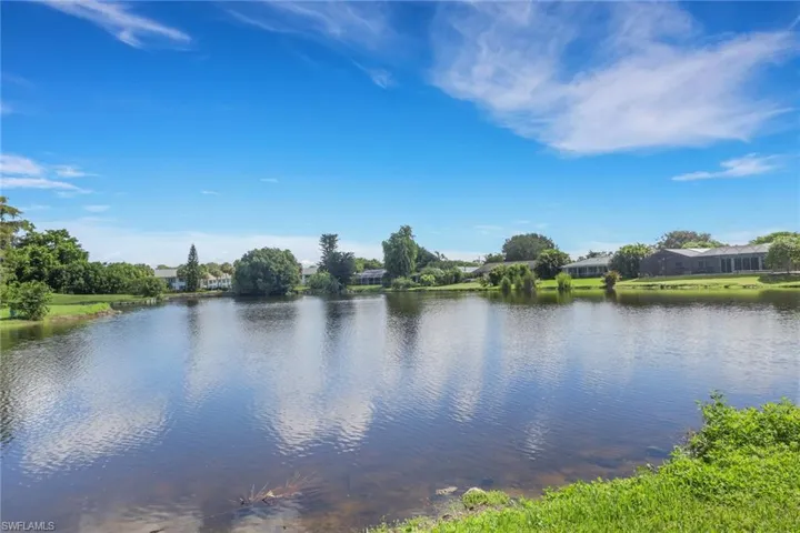 147 Round Key Cir P1, Naples, Florida 34112