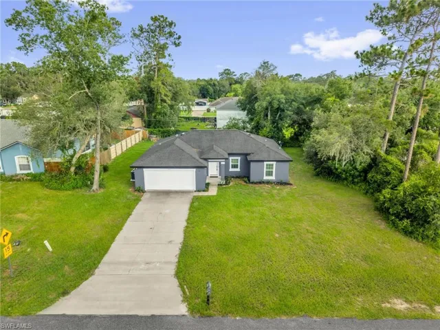 1090 Parnell Ct, Deltona, Florida 32738