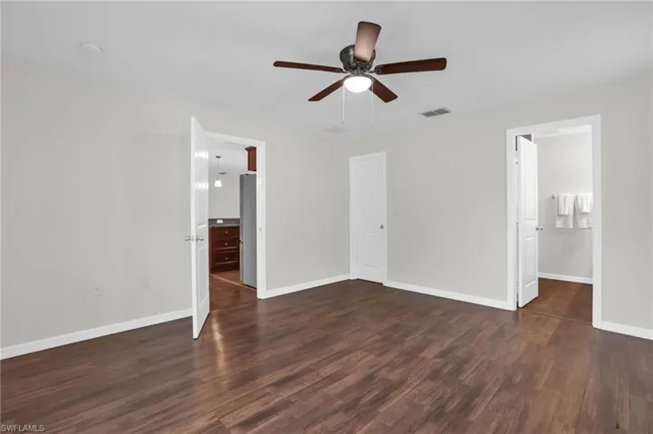 1090 Parnell Ct, Deltona, Florida 32738