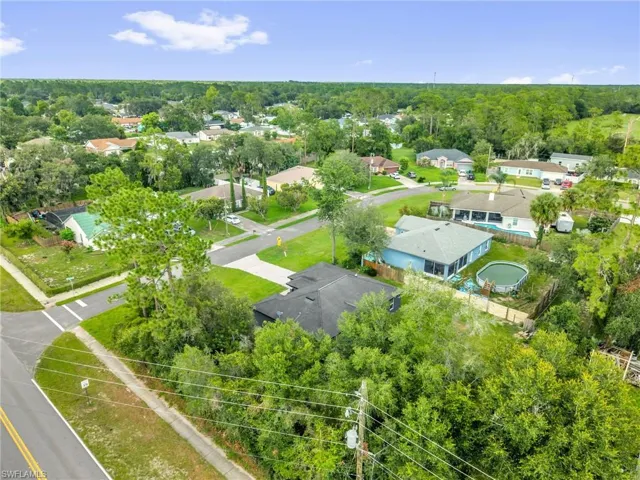 1090 Parnell Ct, Deltona, Florida 32738
