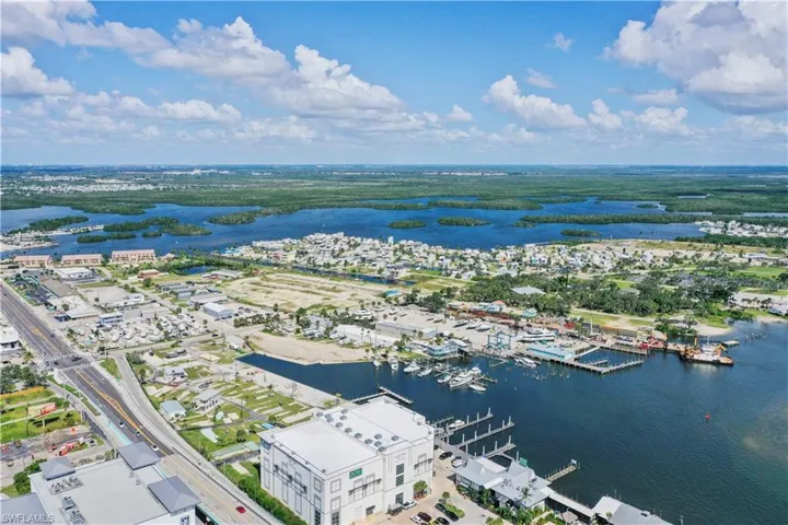 19281 #45 San Carlos Blvd, Fort Myers Beach, Florida 33931