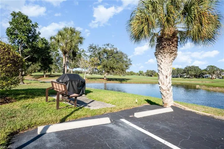 1530  Imperial Golf Course  BLVD, Naples, FL 34110