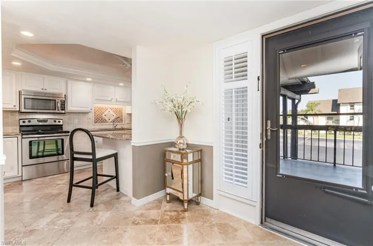 1530  Imperial Golf Course  BLVD, Naples, FL 34110