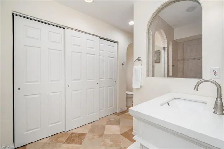 1530  Imperial Golf Course  BLVD, Naples, FL 34110