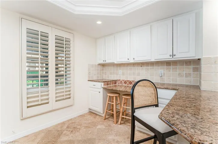 1530  Imperial Golf Course  BLVD, Naples, FL 34110