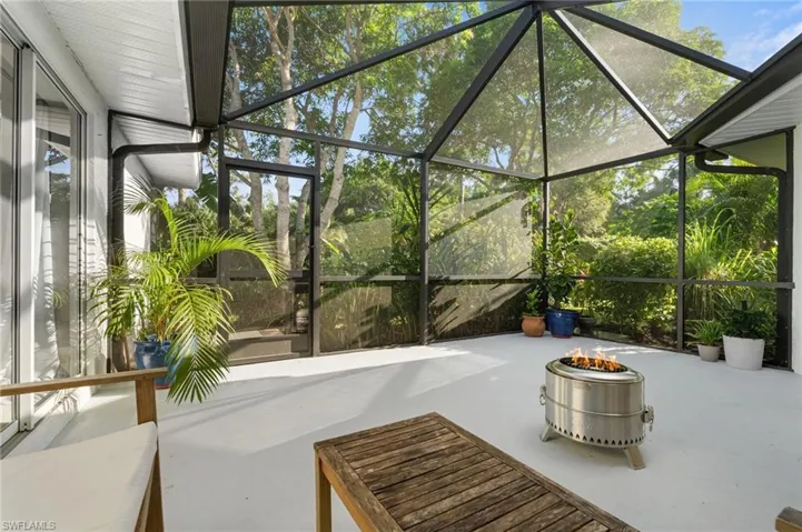 20 Heritage Way, Naples, Florida 34110