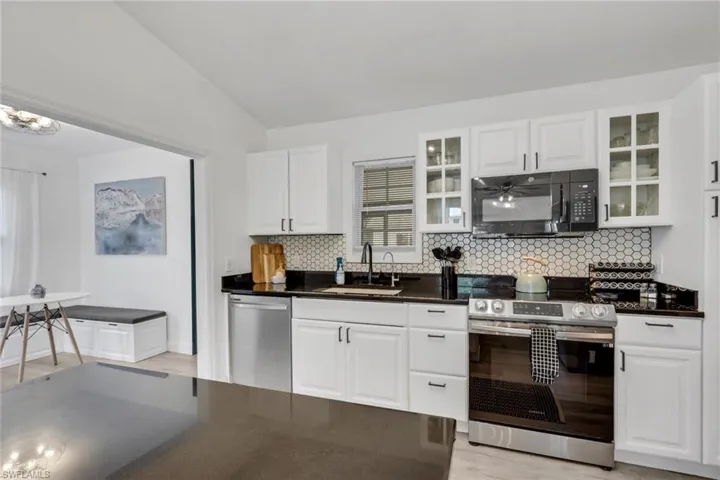 8334 Trillium Rd, Fort Myers, Florida 33967