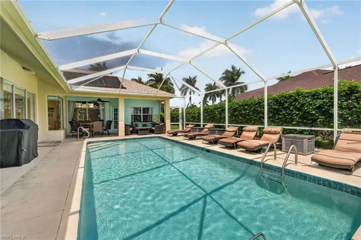 1954 Terrazzo Ln, Naples, Florida 34104
