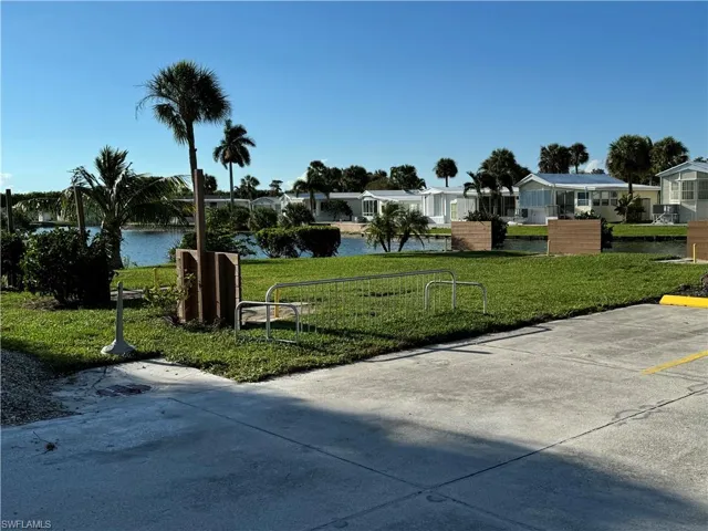 158 Cheetah Dr 158, Naples, Florida 34114