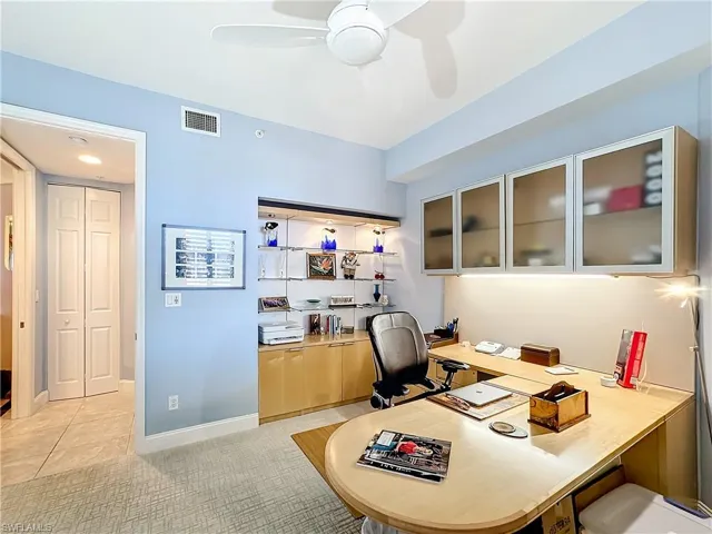 400  Flagship  DR, Naples, FL 34108
