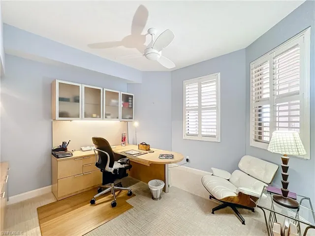 400  Flagship  DR, Naples, FL 34108
