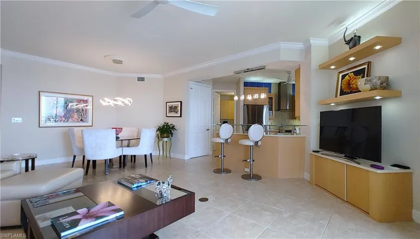 400  Flagship  DR, Naples, FL 34108