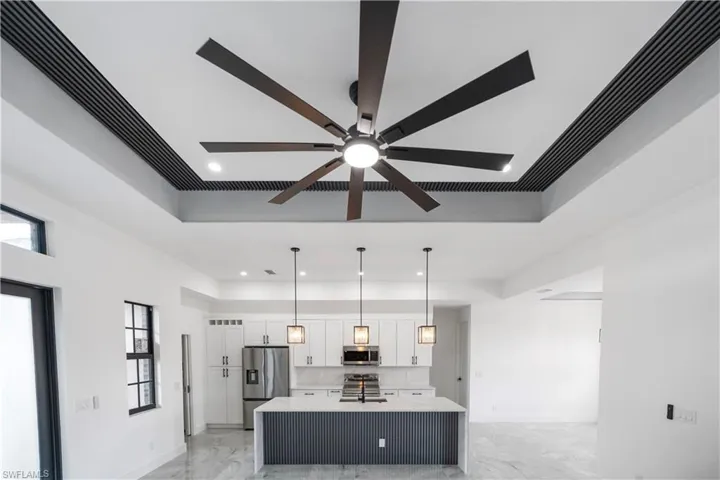 4213 Ne 23rd Pl, Cape Coral, Florida 33909