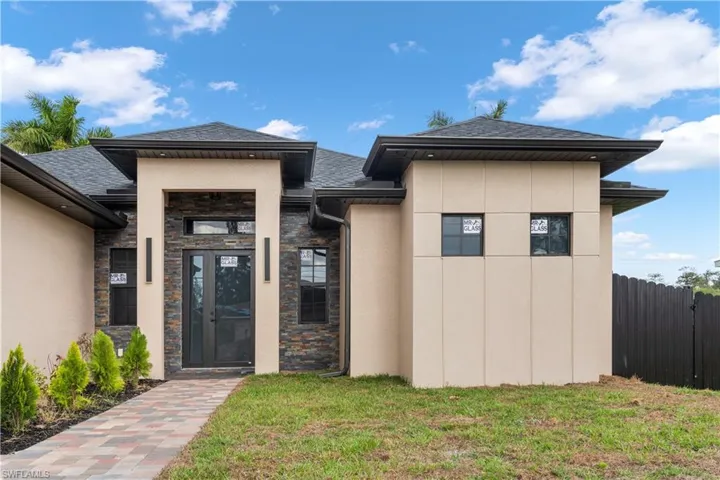 4213 Ne 23rd Pl, Cape Coral, Florida 33909