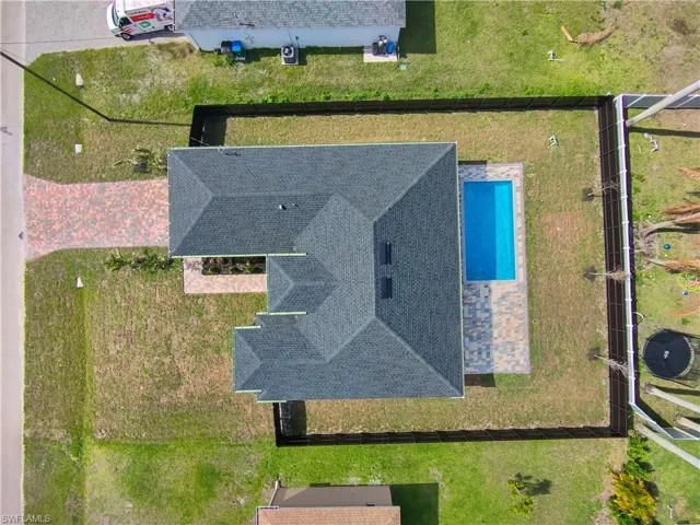 4213 Ne 23rd Pl, Cape Coral, Florida 33909