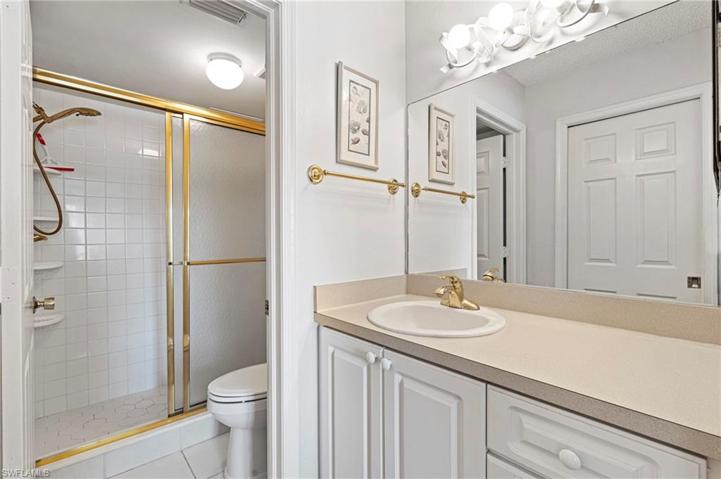 5792 Deauville CIR # 201, NAPLES FL 34112