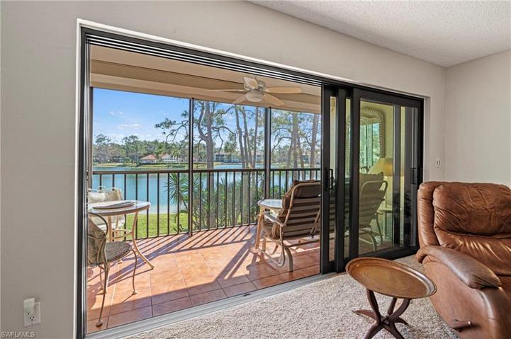 5792 Deauville CIR # 201, NAPLES FL 34112