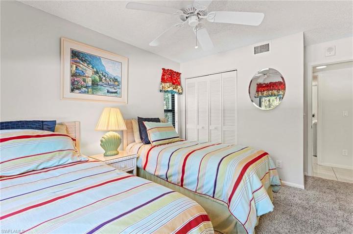 5792 Deauville CIR # 201, NAPLES FL 34112