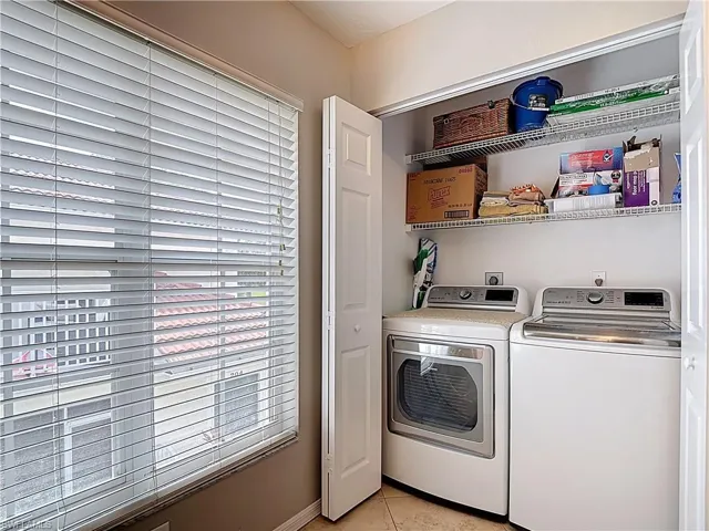 4970 Deerfield Way F-203, Naples, Florida 34110