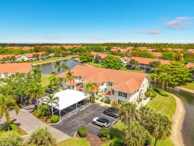 4970 Deerfield Way F-203, Naples, Florida 34110