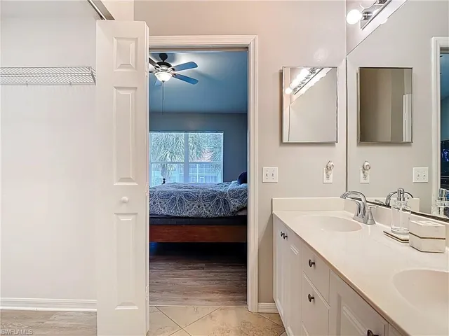 4970 Deerfield Way F-203, Naples, Florida 34110