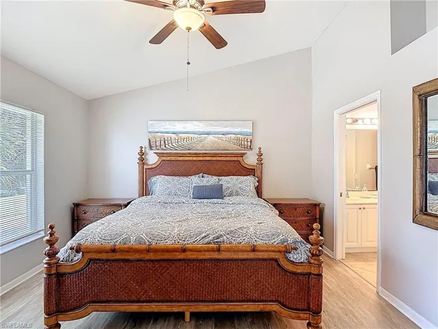 4970 Deerfield Way F-203, Naples, Florida 34110