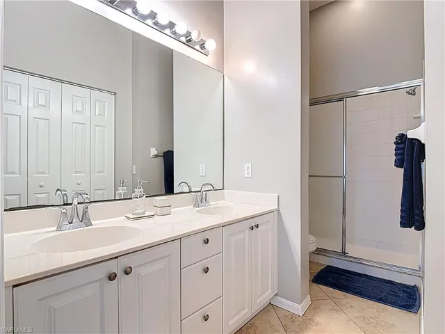 4970 Deerfield Way F-203, Naples, Florida 34110