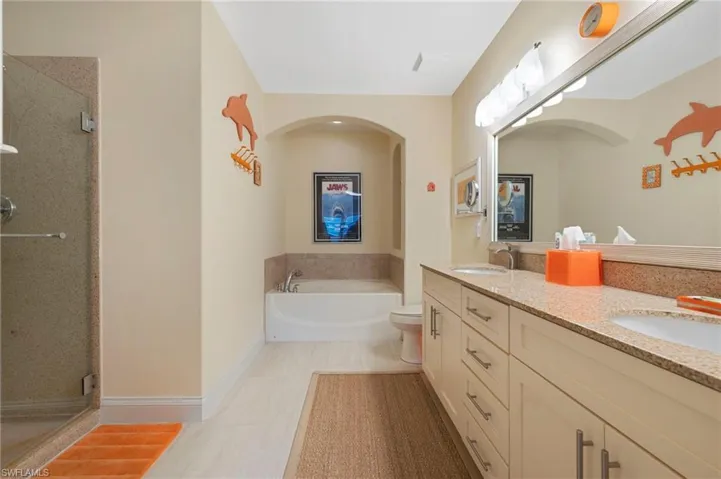 1299  Verde  DR, Naples, FL 34105