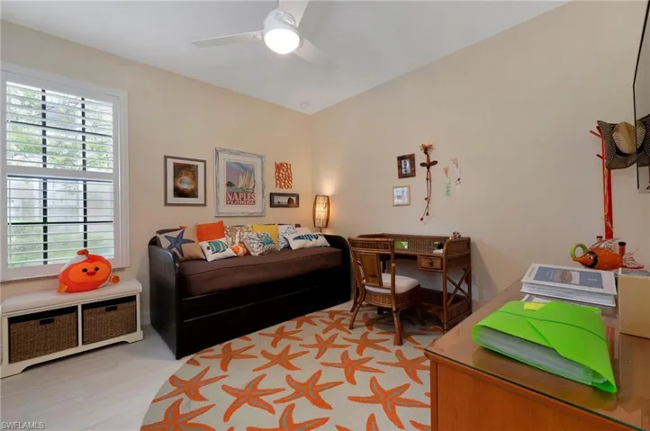 1299  Verde  DR, Naples, FL 34105