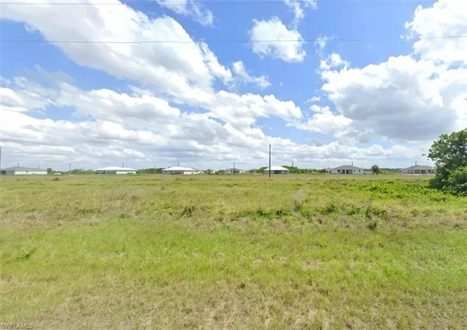 115  Carousel  AVE, Labelle, FL 33935