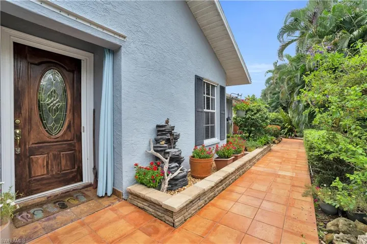479  Saint Andrews  BLVD, Naples, FL 34113