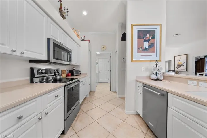 10381  White Palm  WAY, Fort Myers, FL 33966