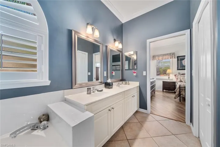 10381  White Palm  WAY, Fort Myers, FL 33966