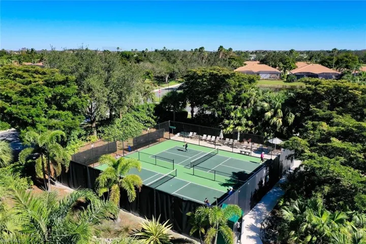 10381  White Palm  WAY, Fort Myers, FL 33966