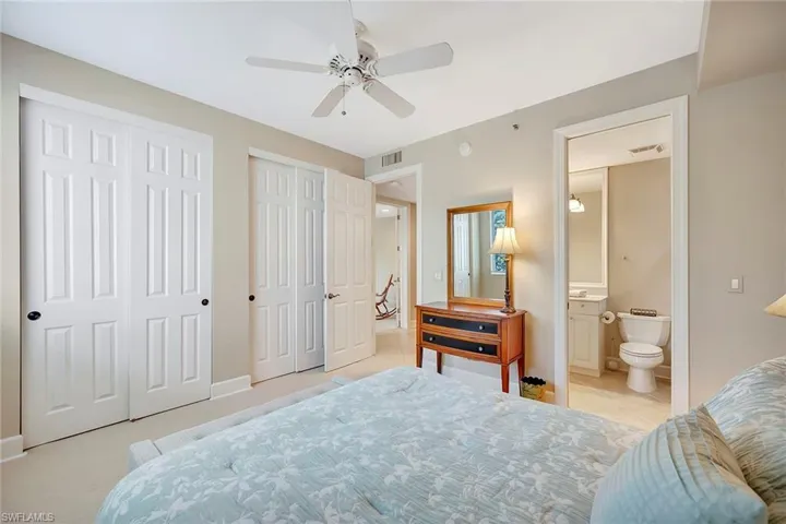 Queen Bedroom
