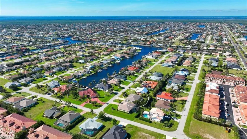 1807 Sw 48th Ln, Cape Coral, Florida 33914