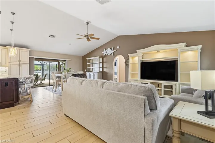 2018 Se 29th St, Cape Coral, Florida 33904