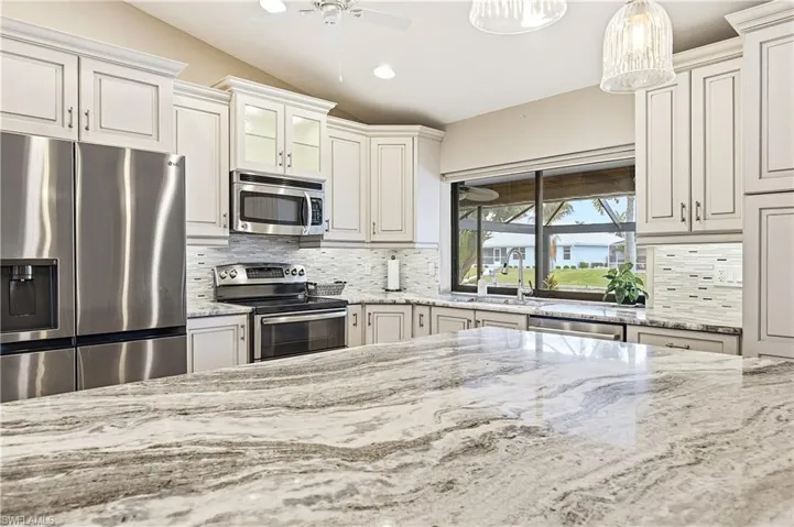 2018 Se 29th St, Cape Coral, Florida 33904