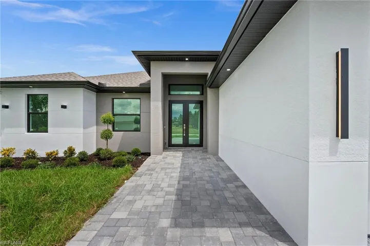 773 Nina Ave S, Lehigh Acres, Florida 33974