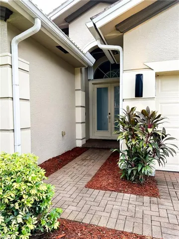 1922 Par DR, NAPLES FL 34120