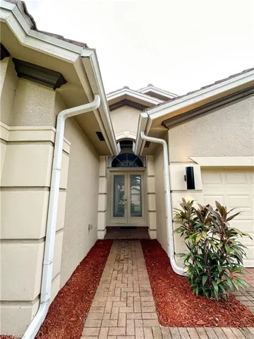 1922 Par DR, NAPLES FL 34120