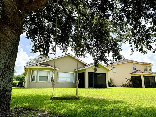 1922 Par DR, NAPLES FL 34120