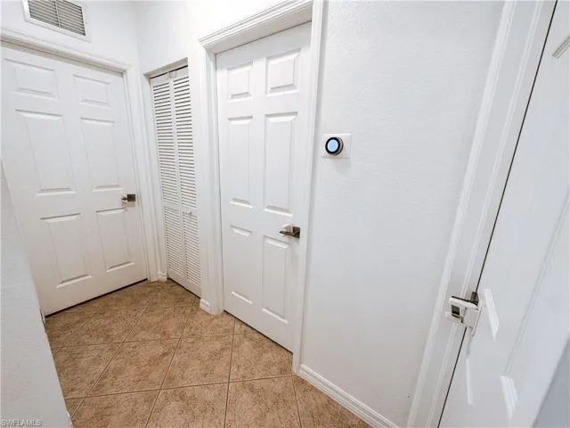 1922 Par DR, NAPLES FL 34120