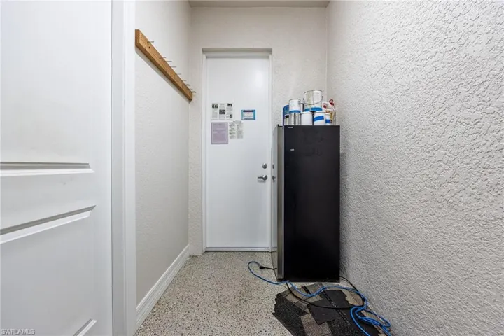 Air Conditioned Space for a Workshop, Hobby Room or Storage