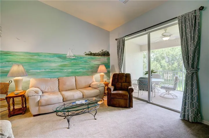 375  Stella Maris N DR, Naples, FL 34114