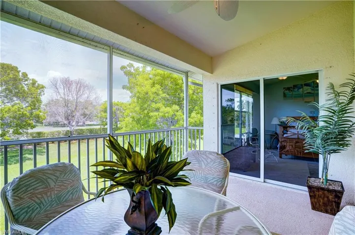 375  Stella Maris N DR, Naples, FL 34114