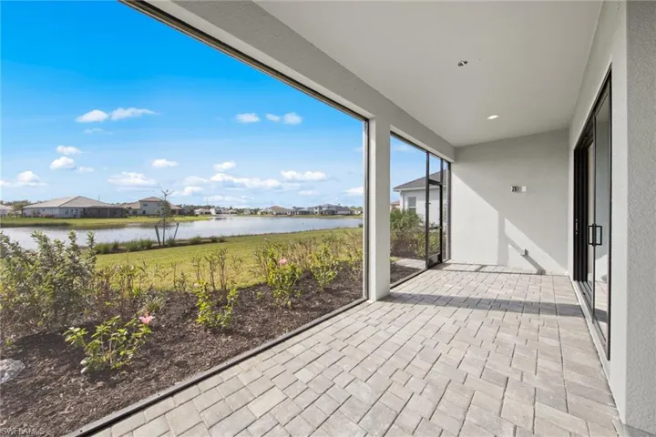 3966  Perseus  ST, Naples, FL 34120
