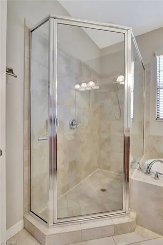 Stall shower