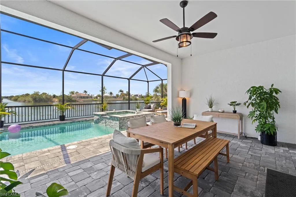 1722 24th AVE, Cape Coral, FL 33909,2025000155